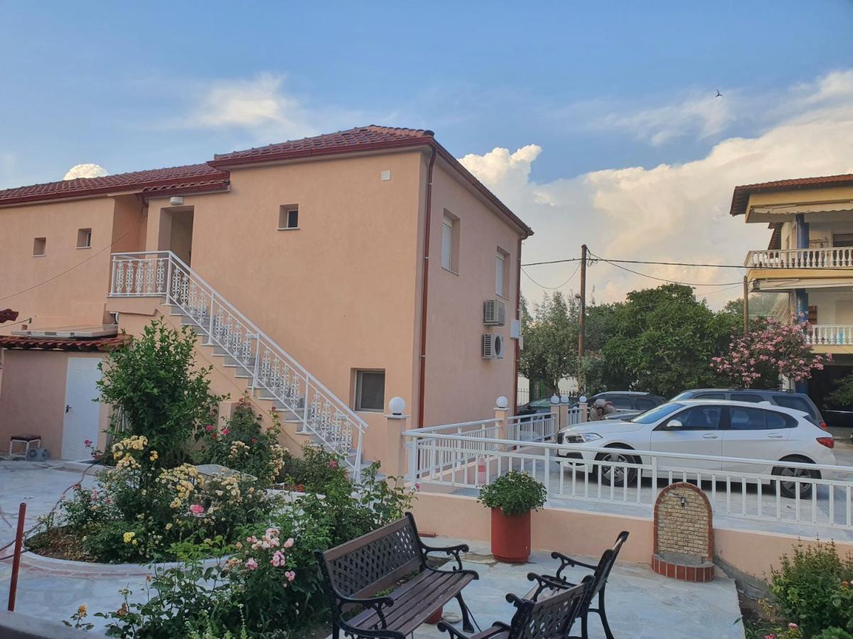 Appartement Casa Al Mare 2 à Peraía Extérieur photo