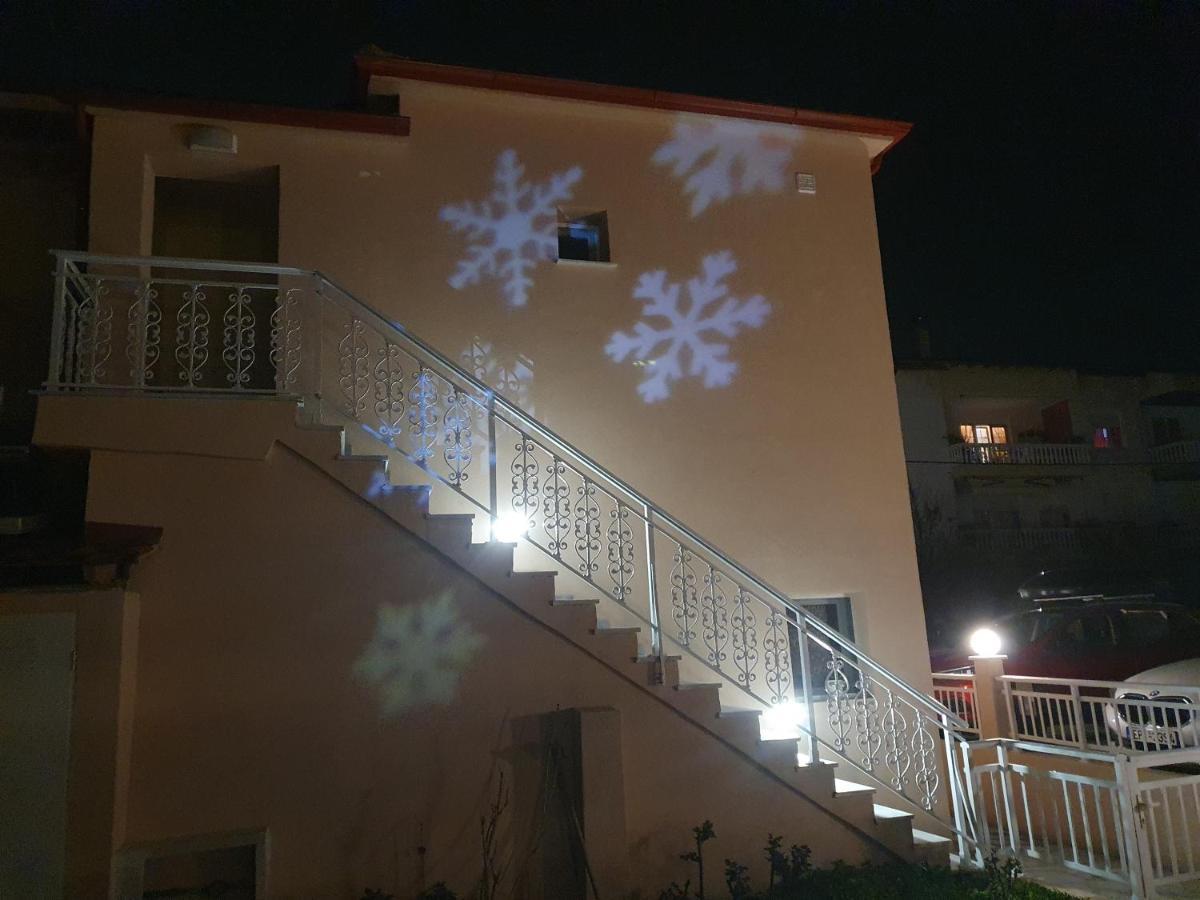 Appartement Casa Al Mare 2 à Peraía Extérieur photo