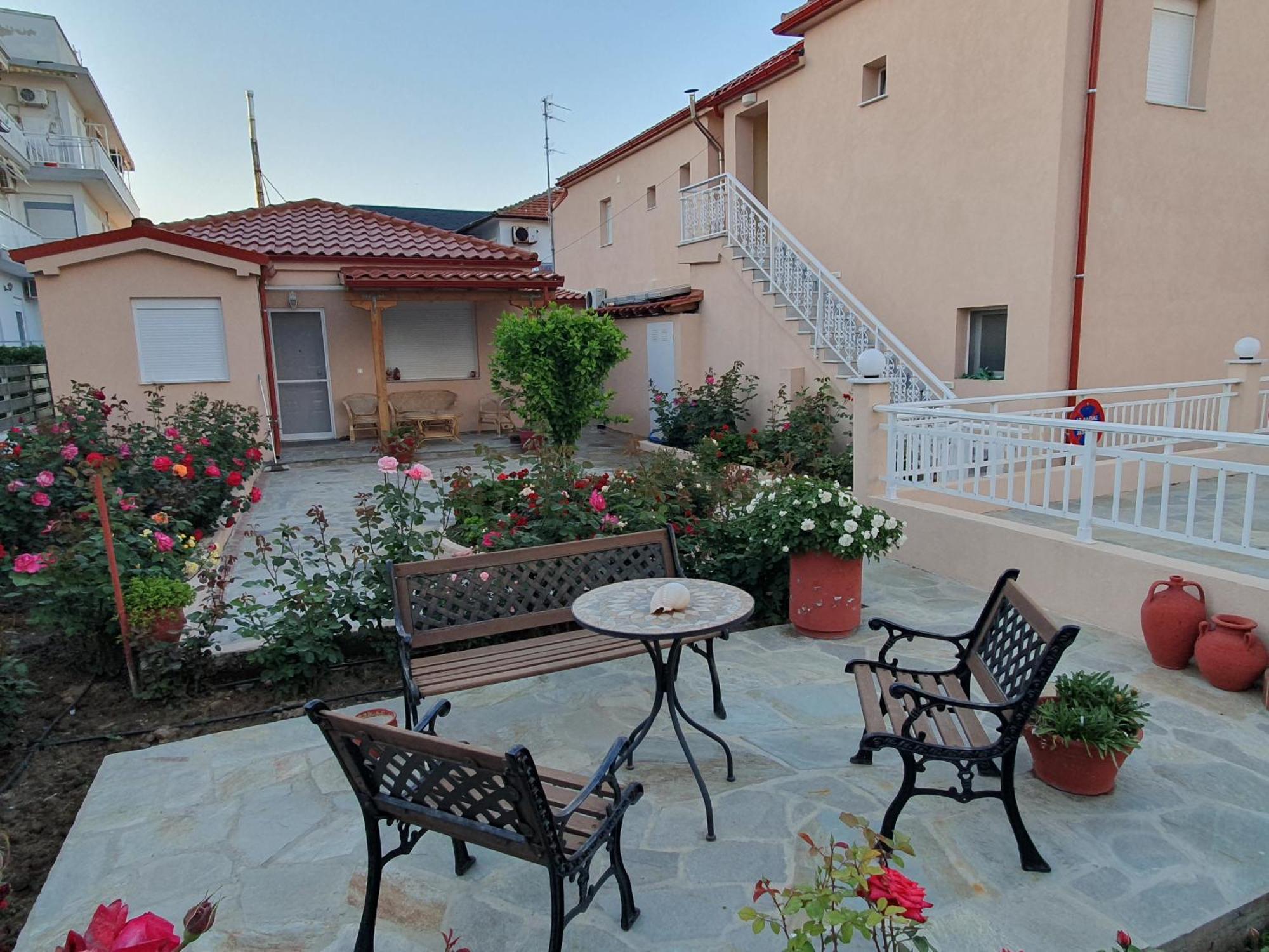 Appartement Casa Al Mare 2 à Peraía Extérieur photo