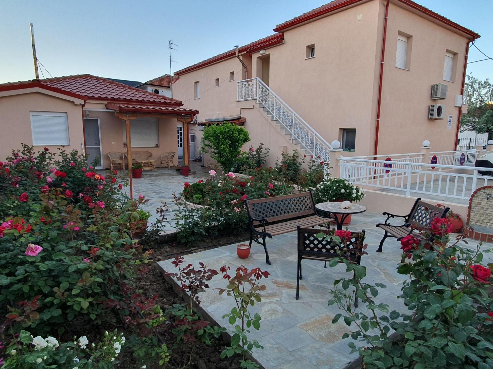 Appartement Casa Al Mare 2 à Peraía Extérieur photo